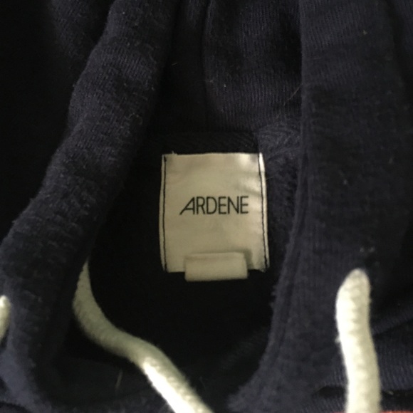 YEAHBUOY Cropped Longsleeve - Picture 2 of 2